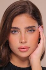 ⁦Broadway / Lava Gray Yearly Lens⁩ - الصورة ⁦2⁩